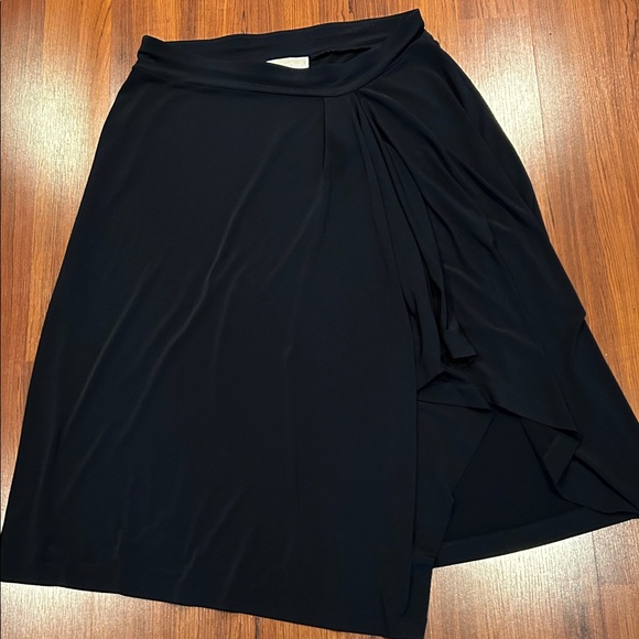 Michael Kors Black Midi Skirt - Picture 1 of 3